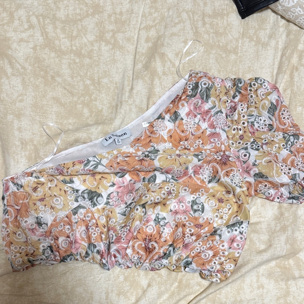 En Saison Cream and Orange Floral Top
